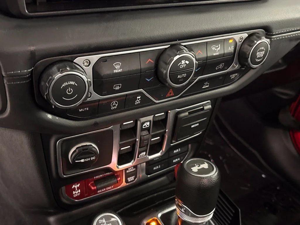 Used 2026 Red Jeep Rubicon image 44