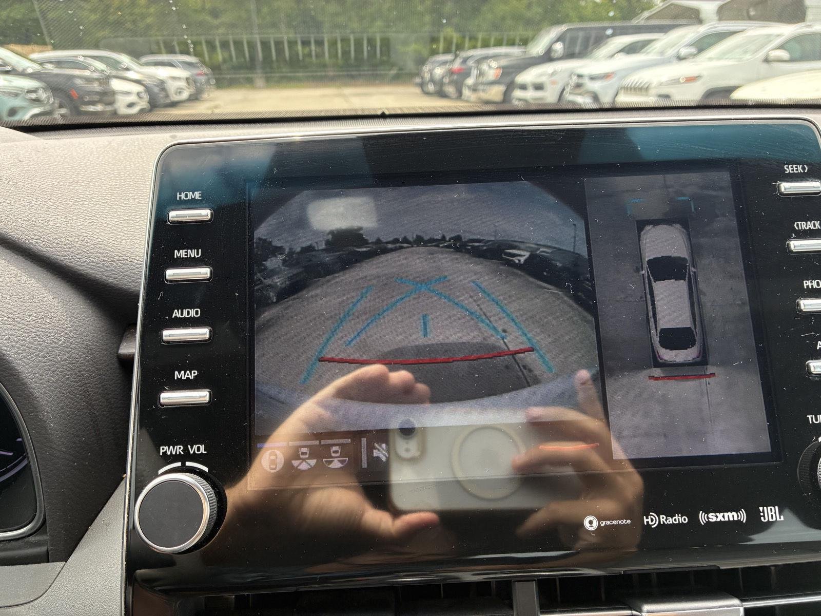 Used 2020 Wind Chill Pearl Toyota Hybrid Limited image 14