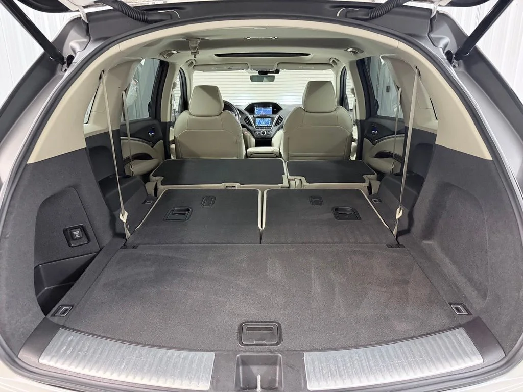 Used 2016  Acura 3.5L image 37