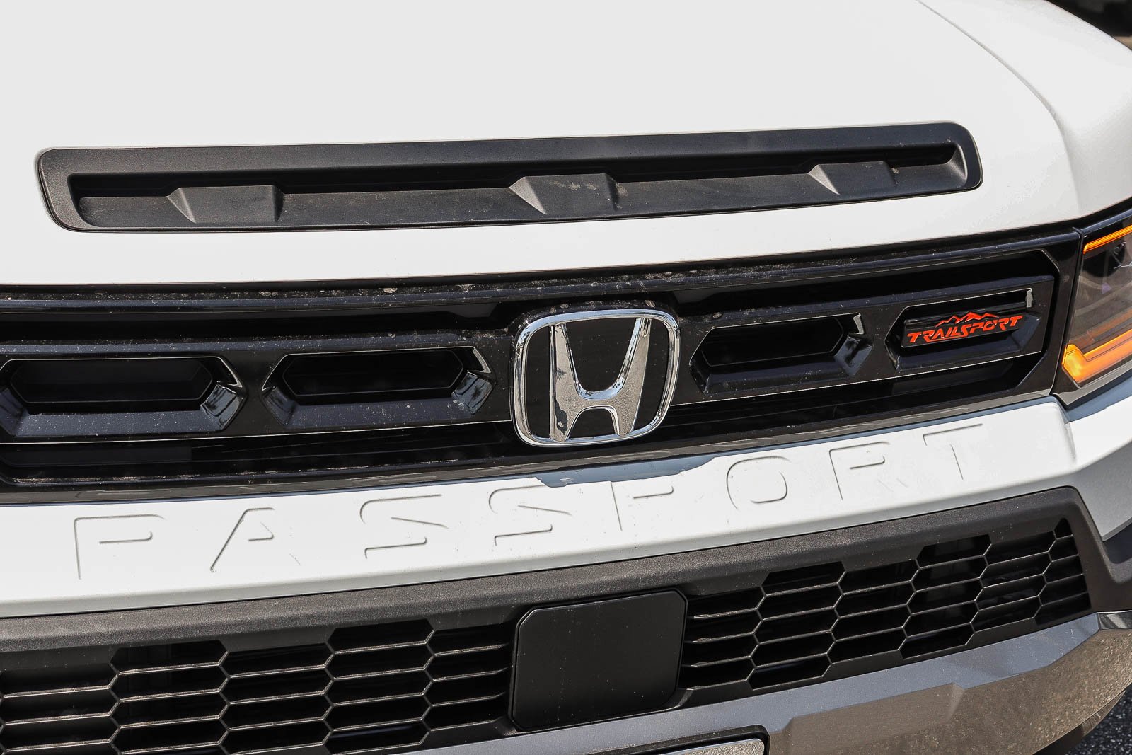 New 2026 Platinum White Pearl Honda TrailSport AWD image 4