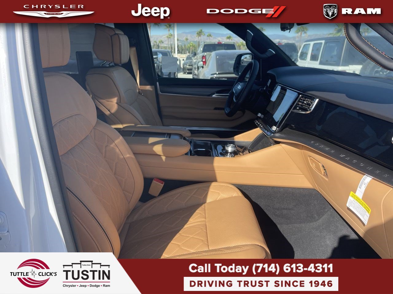 New 2026 Bright White Clear-Coat Exterior Paint Jeep Summit Reserve image 16