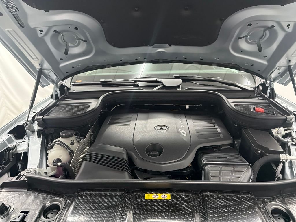 New 2026 Cirrus Silver Metallic Mercedes-Benz GLE 450 image 31