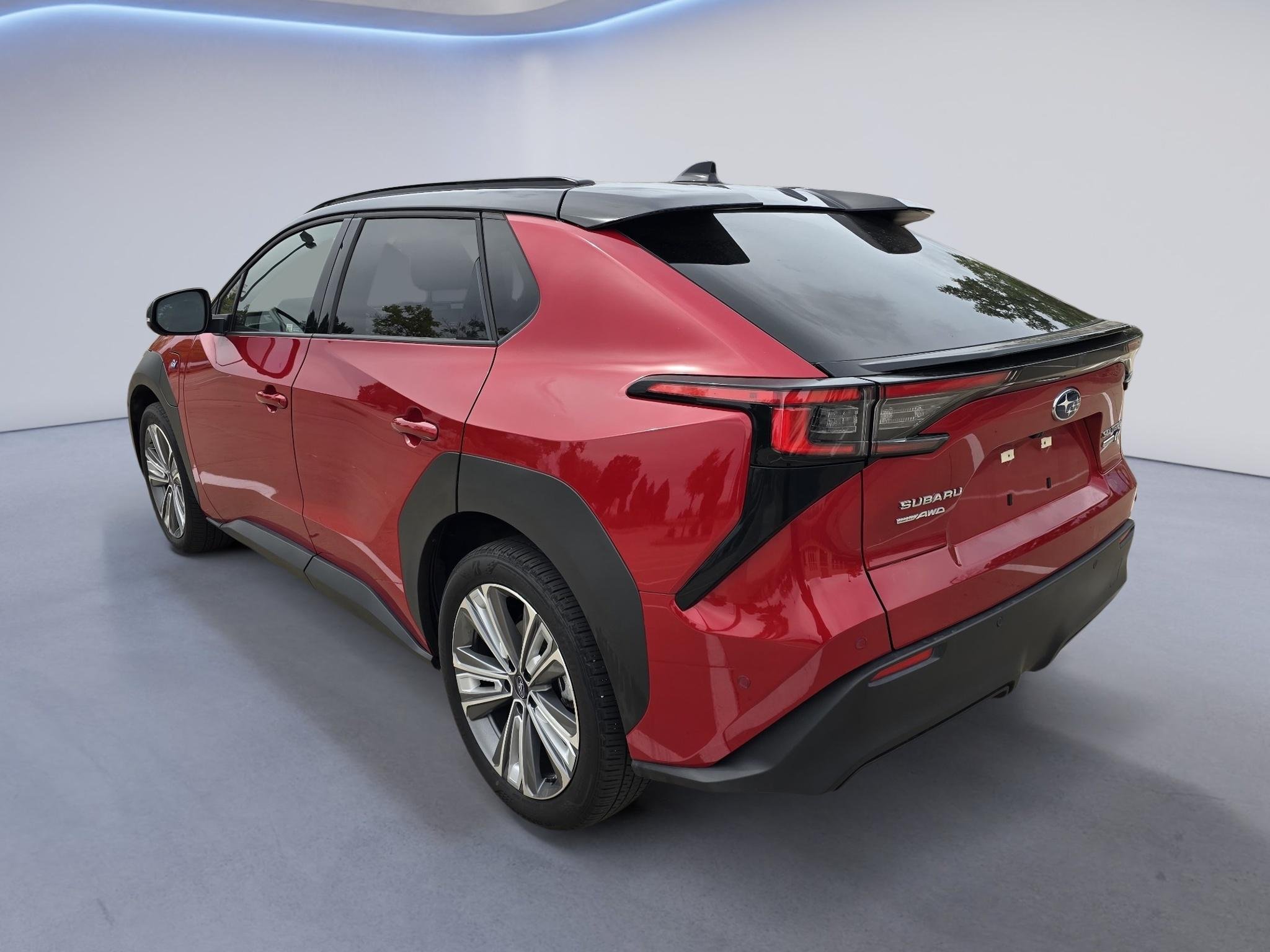 Used 2023 Elemental Red Pearl 2-Tone Subaru Touring image 3