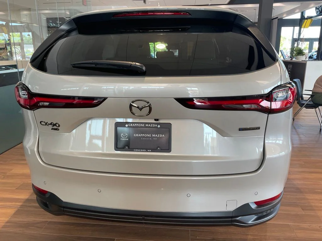 2026 Mazda CX-90 Premium Package - Photo 8