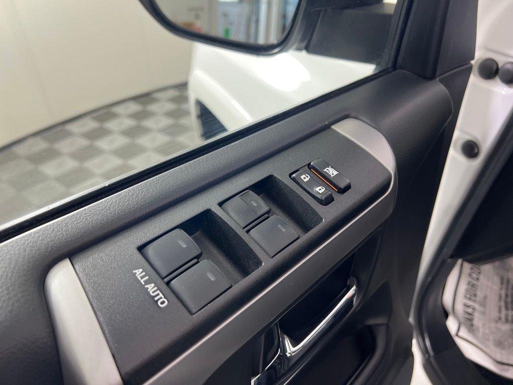 Used 2022 White Toyota Trail image 22