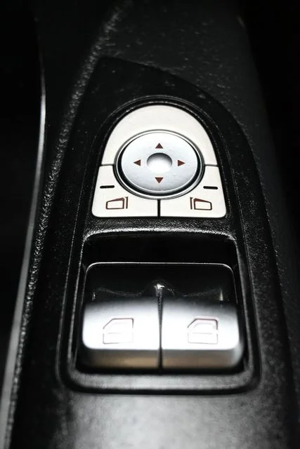 Used 2020 Black Mercedes-Benz Passenger image 25