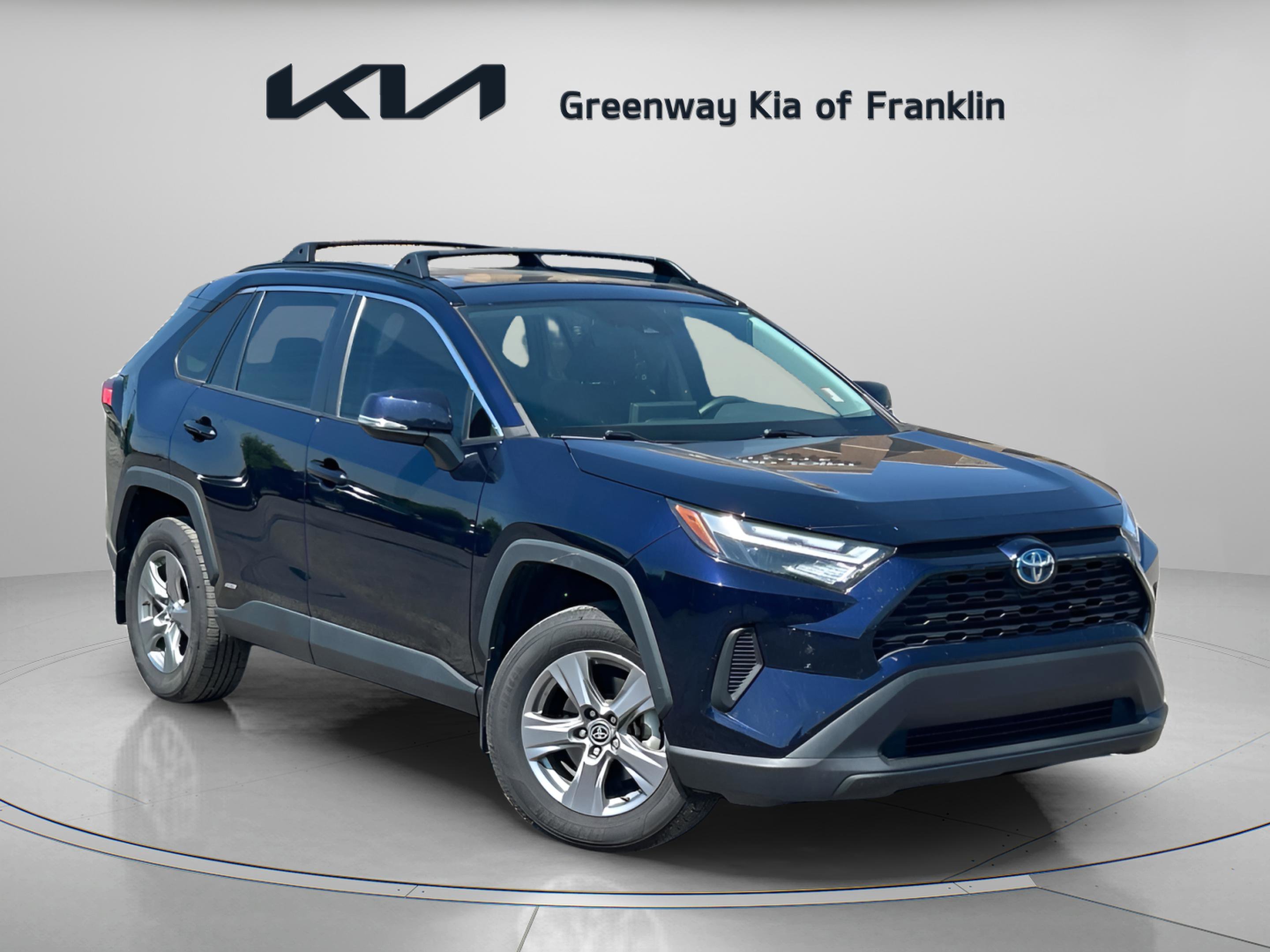 2022 Toyota RAV4 Hybrid XLE AWD's photo