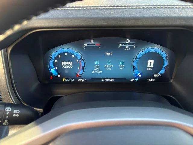 New 2025 Velocity Blue Metallic Ford Badlands® image 20