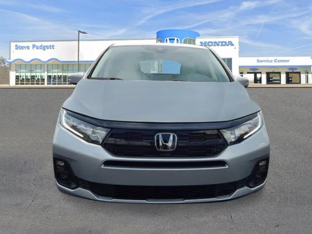 New 2026 Solar Silver Metallic Honda Touring image 9