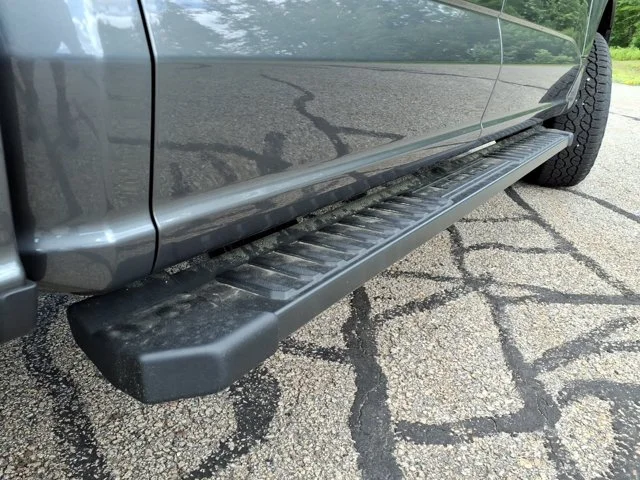 New 2026 Carbonized Gray Metallic Ford XLT image 30