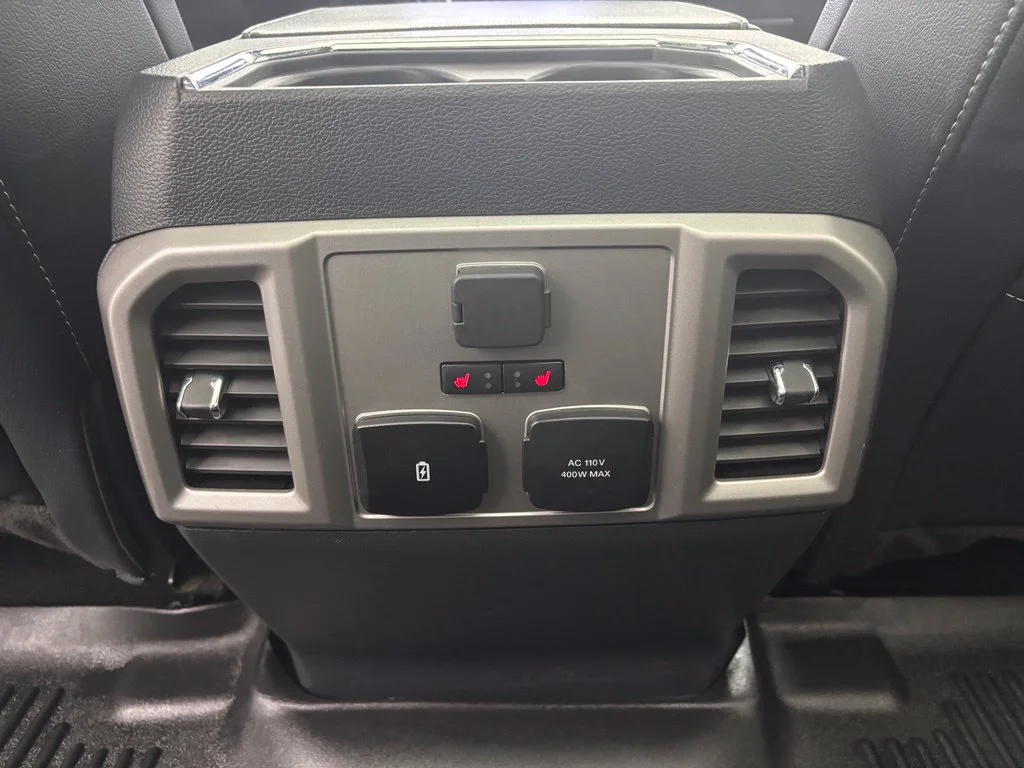 Used 2022 Silver Ford Lariat image 37