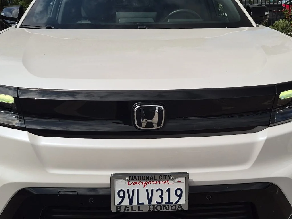 Used 2025  Honda Touring image 37