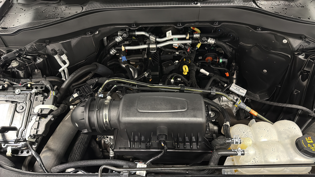 Used 2024 Carbonized Gray Metallic Ford XLT image 28