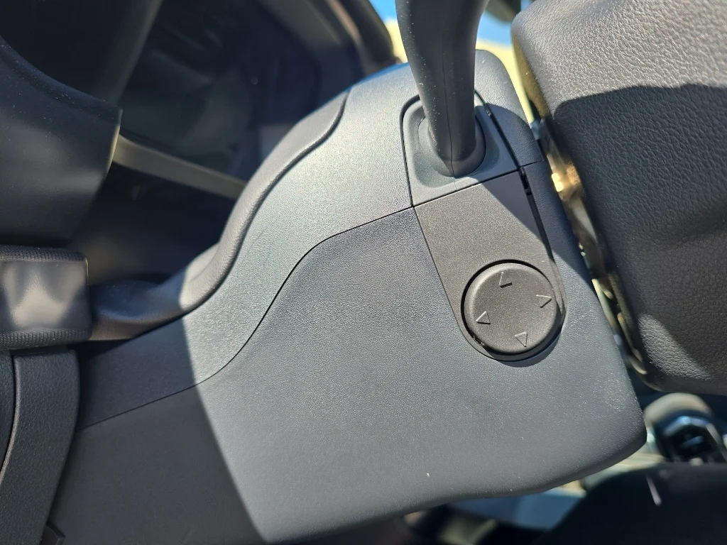 2025 Ford F-150 Platinum - Photo 16
