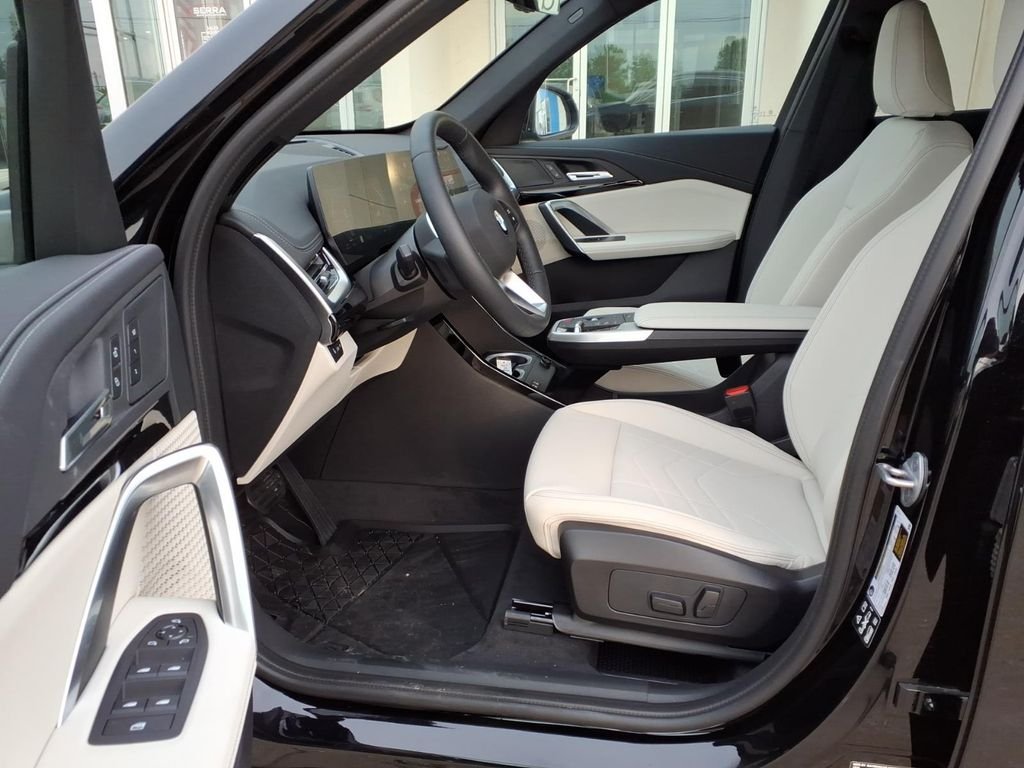 2026 BMW X1 XDrive28i - Photo 16