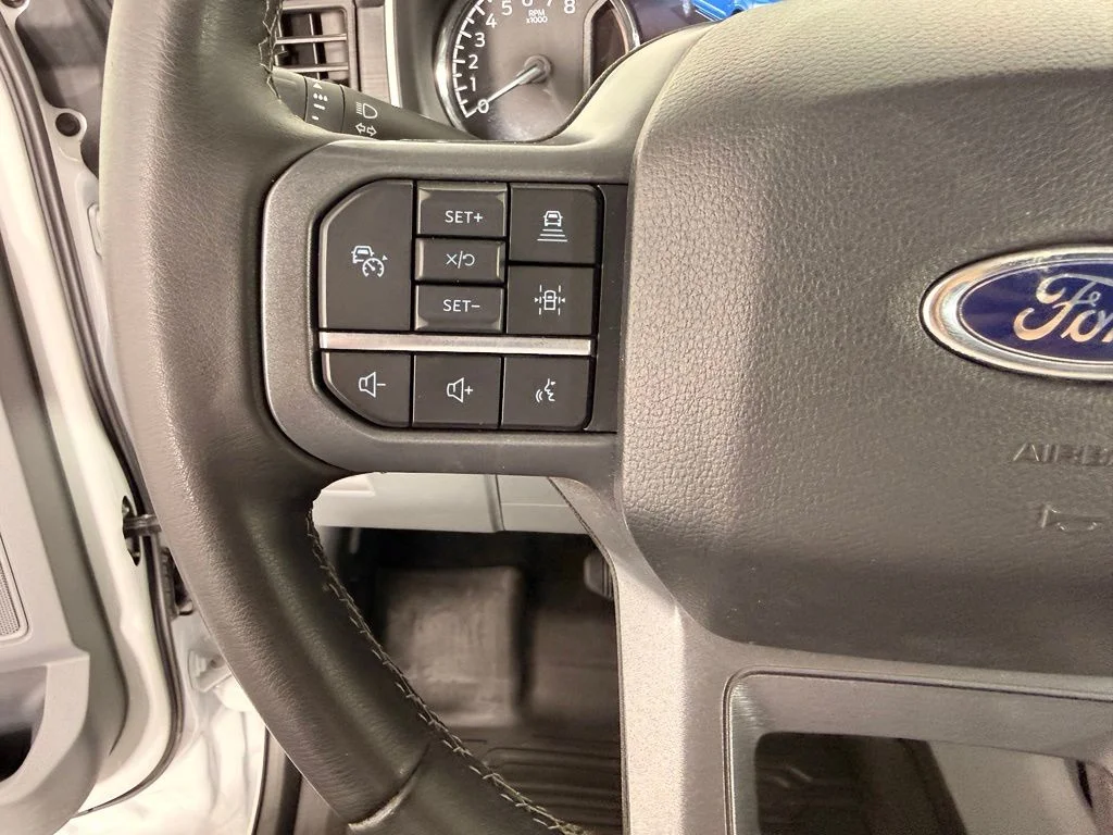 Used 2023 White Ford XLT image 21