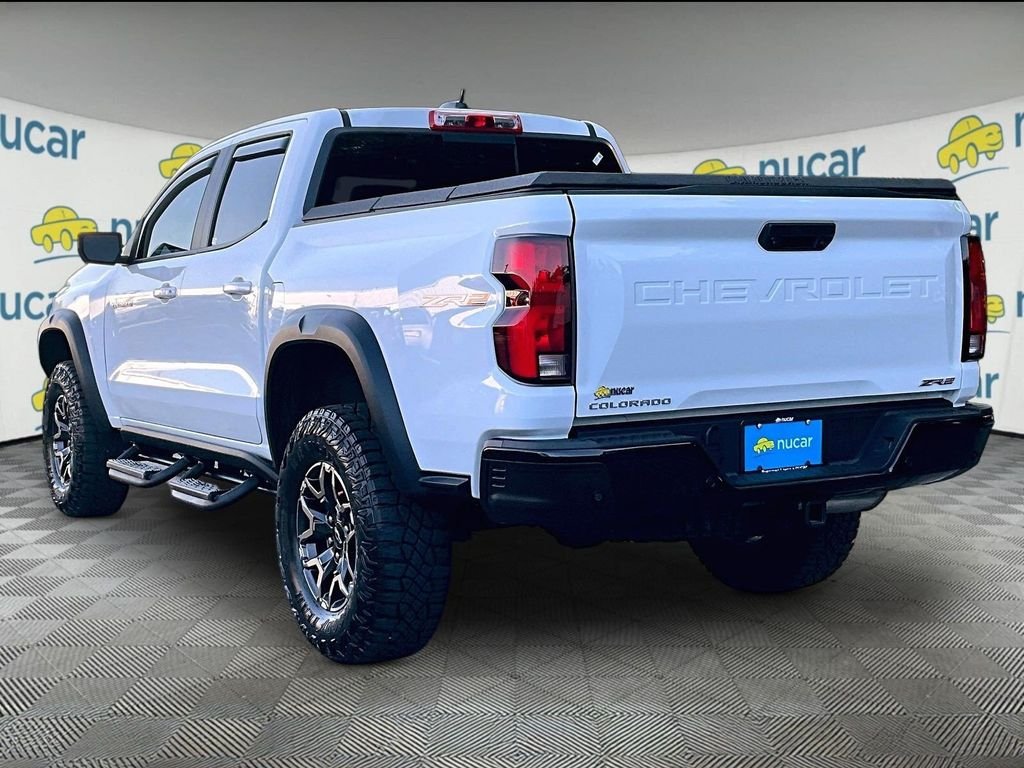 Used 2024 White Chevrolet ZR2 image 4