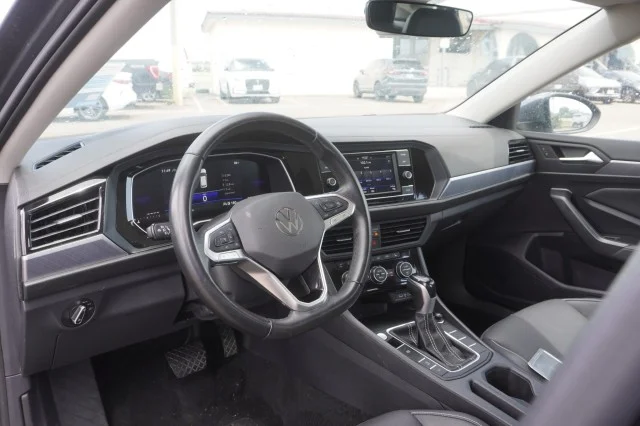 Used 2024 Gray Volkswagen SE image 19