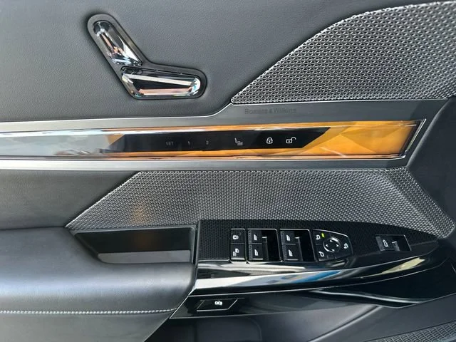 2025 BMW 7 Series 760i - Photo 11