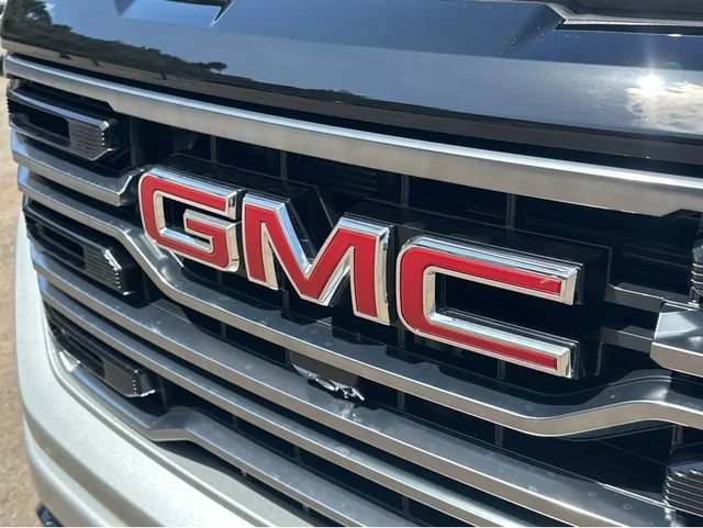 New 2026 Sterling Metallic GMC AT4 image 37