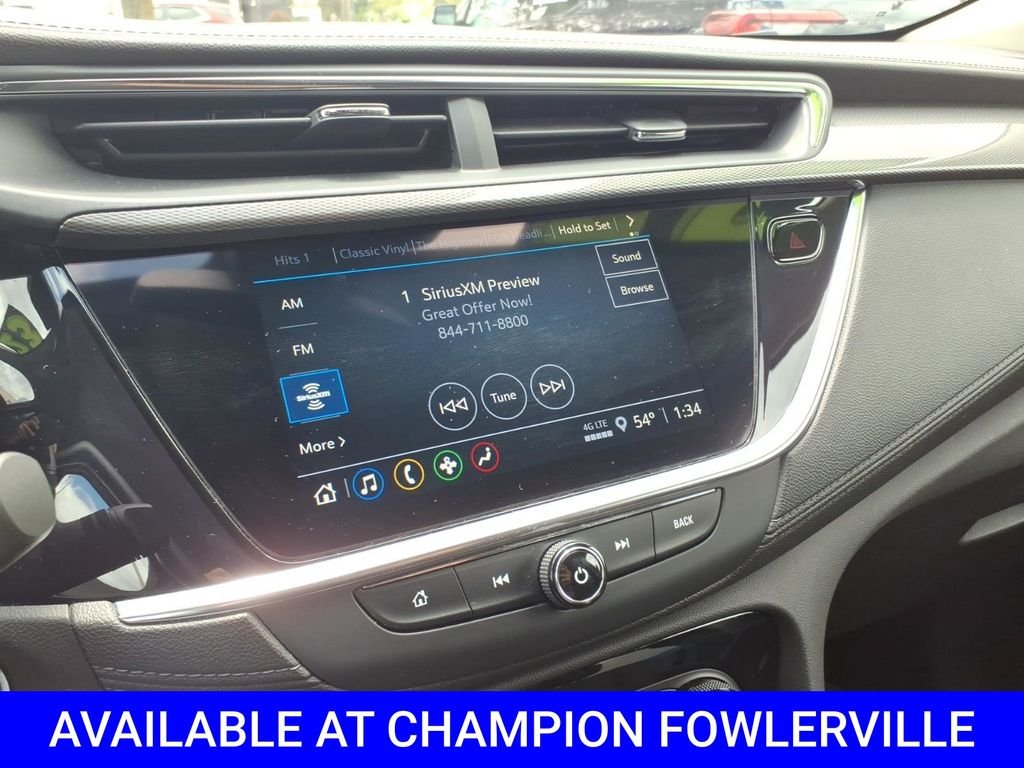 Used 2023  Buick Select image 22