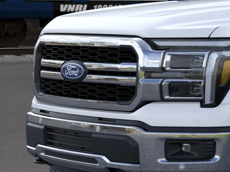 New 2026 Star White Metallic Tri-Coat Ford Lariat® image 30