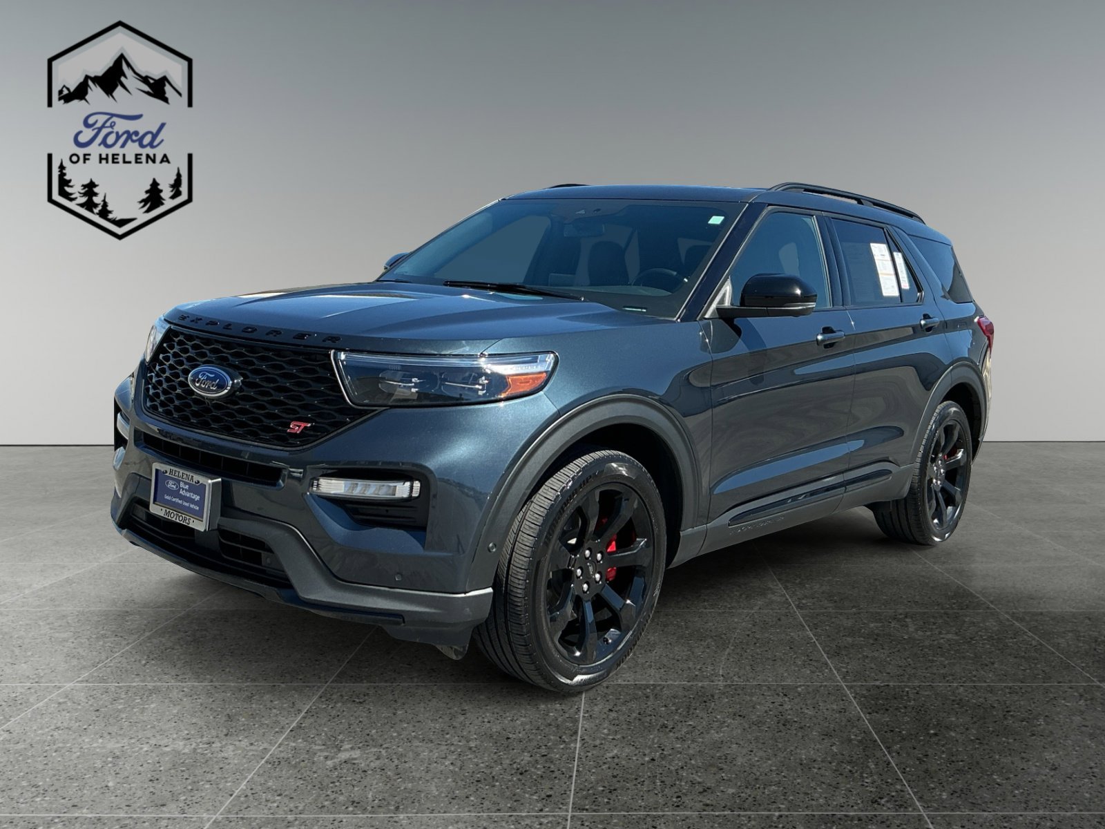 2022 Ford Explorer ST 4WD's photo