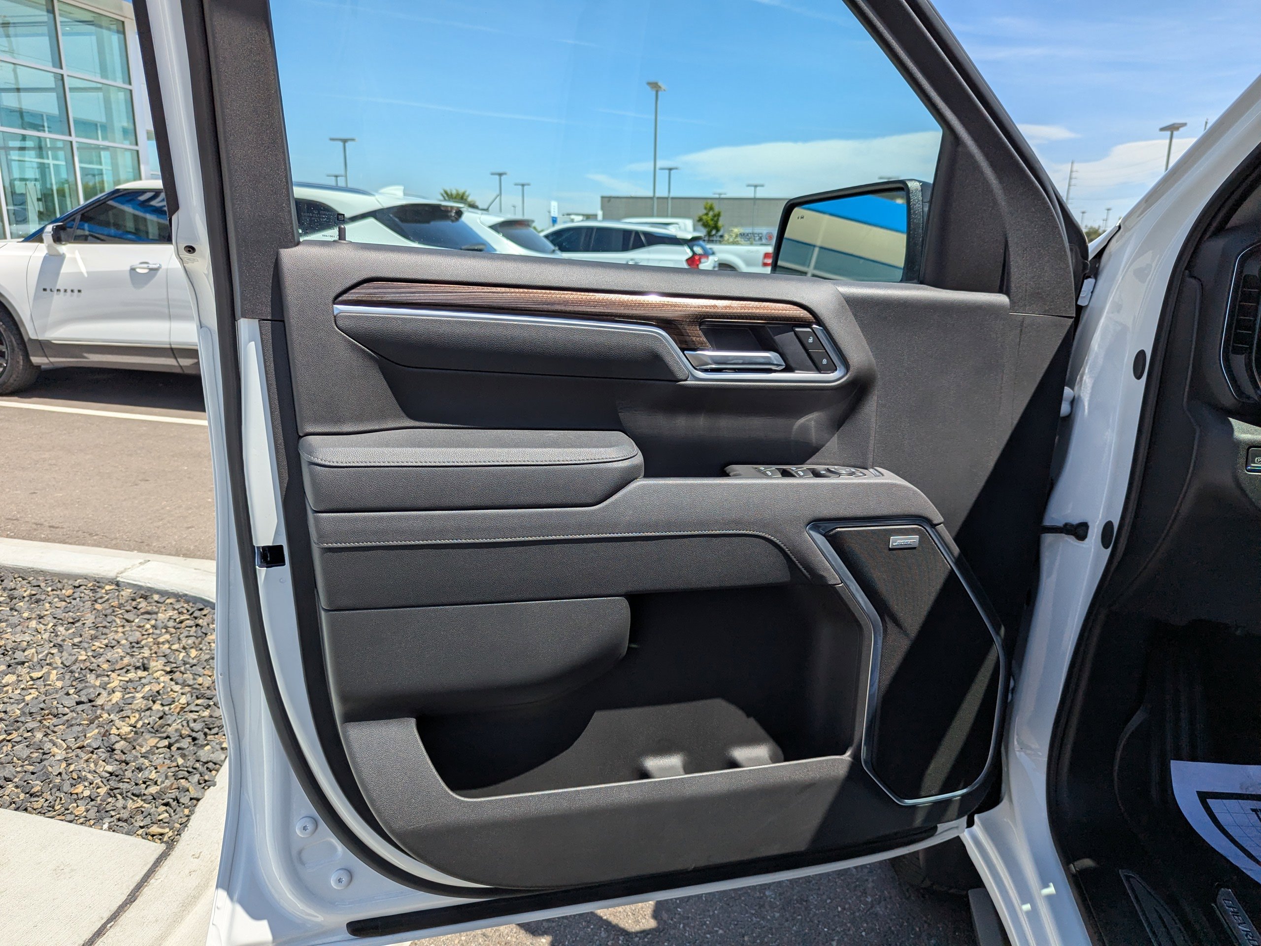 2025 Chevrolet Silverado 1500 RST - Photo 8