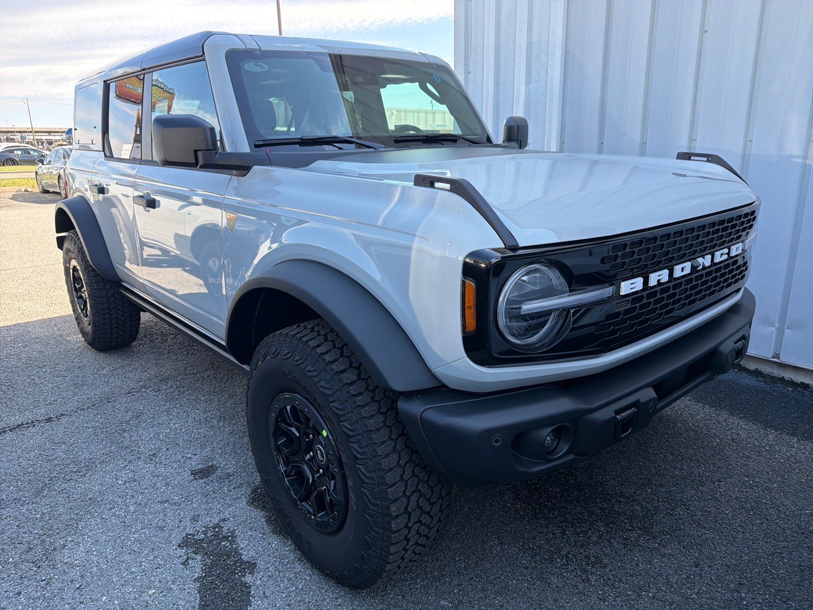 New 2026 Avalanche Gray Ford Badlands® image 3