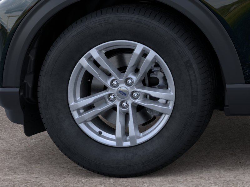 New 2024 Forged Green Metallic Ford XLT image 19