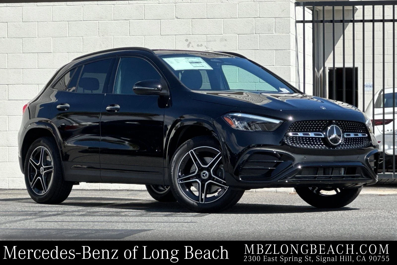 New 2026 Black Mercedes-Benz GLA 250 image 1