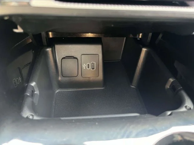 Used 2025 Gray Ford Platinum image 32
