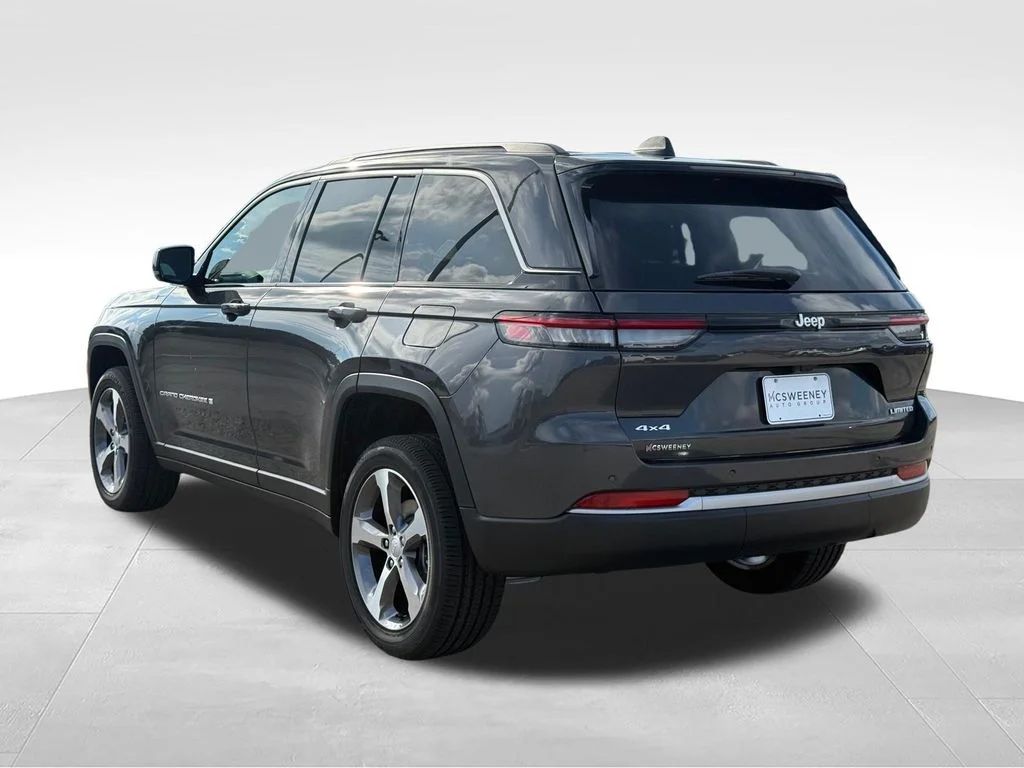 New 2026 Baltic Gray Metallic Clearcoat Jeep Limited image 3