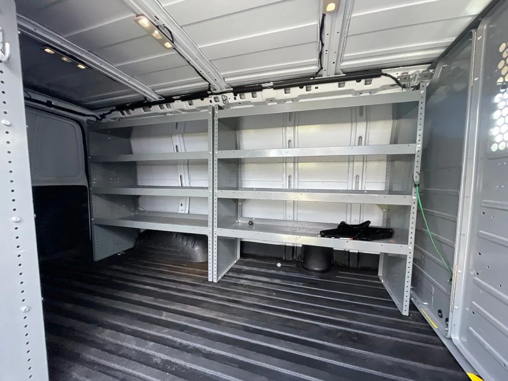 Used 2023 White GMC Work Van image 19