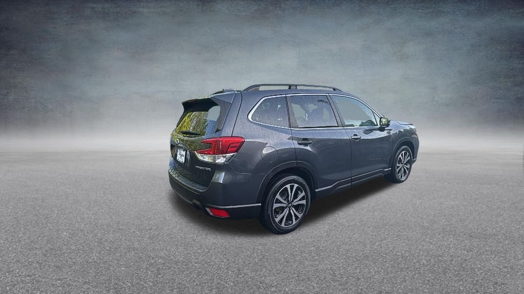 Used 2021 Gray Metallic Subaru Limited image 35