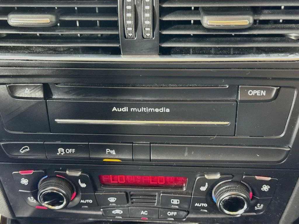 Used 2011 Brilliant Black Audi 2.0T Premium image 18