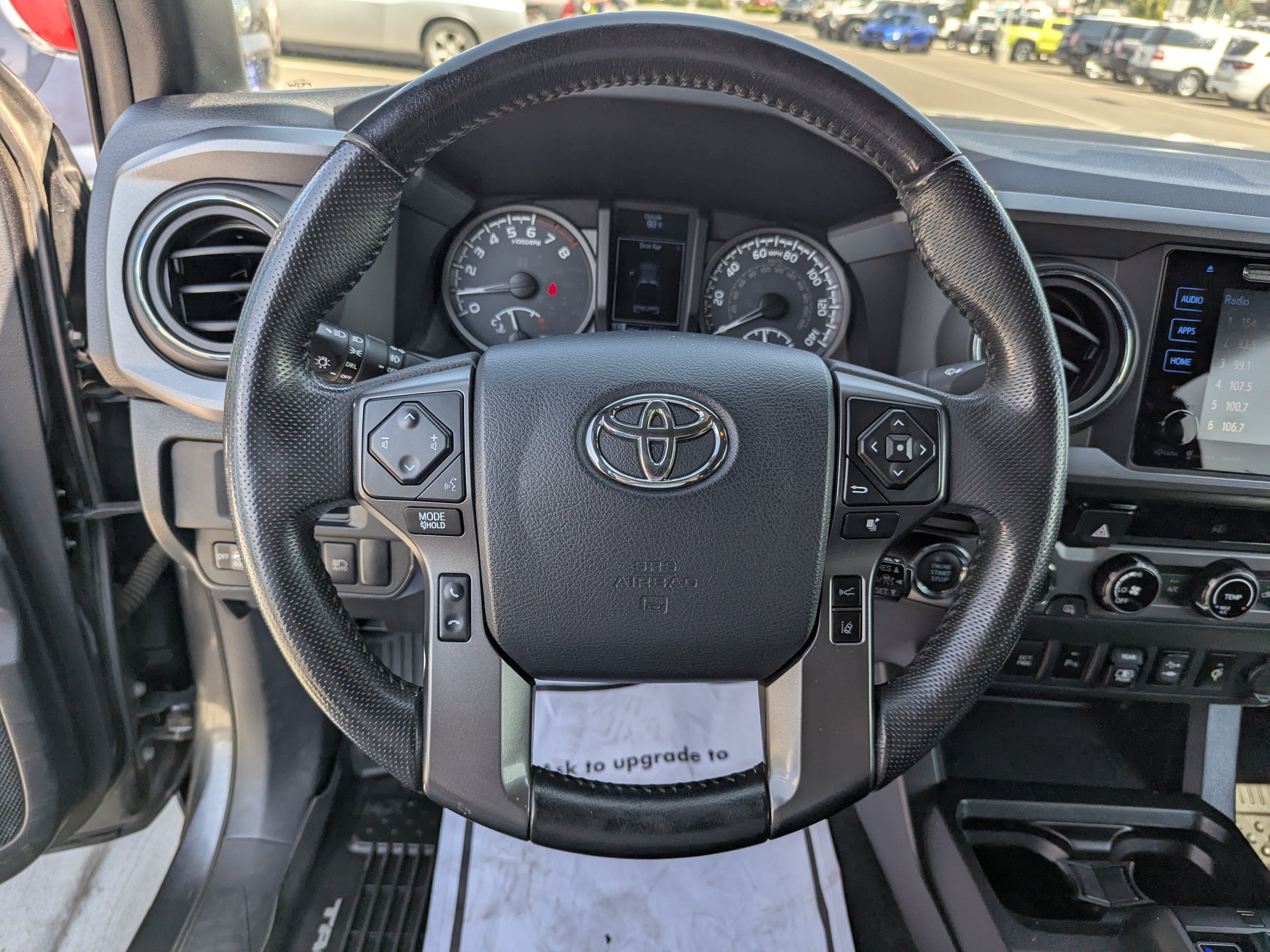 Used 2018  Toyota SR image 16