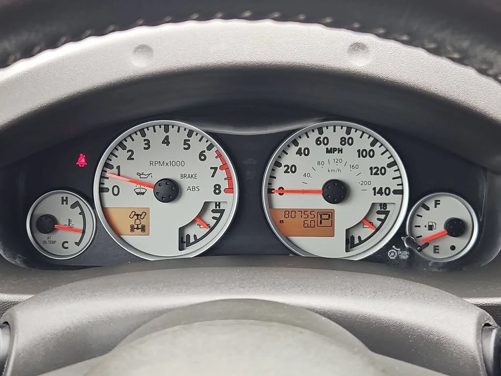 Used 2018 Gray Nissan PRO-4X image 15