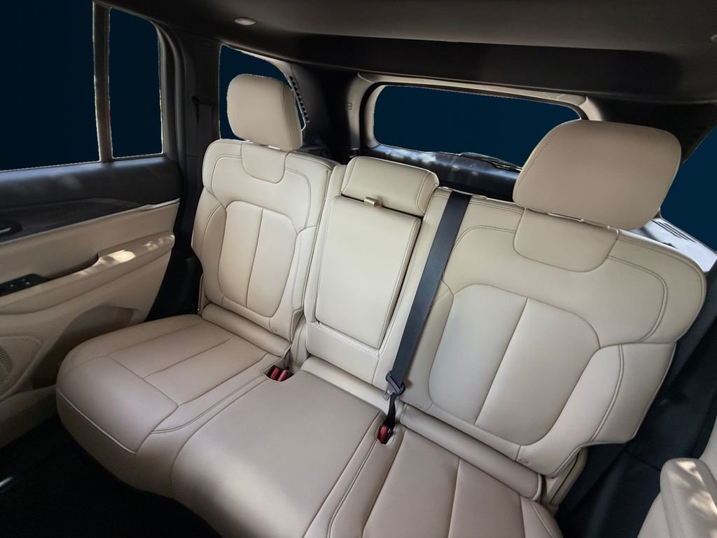 Used 2024 Black Jeep Limited image 16
