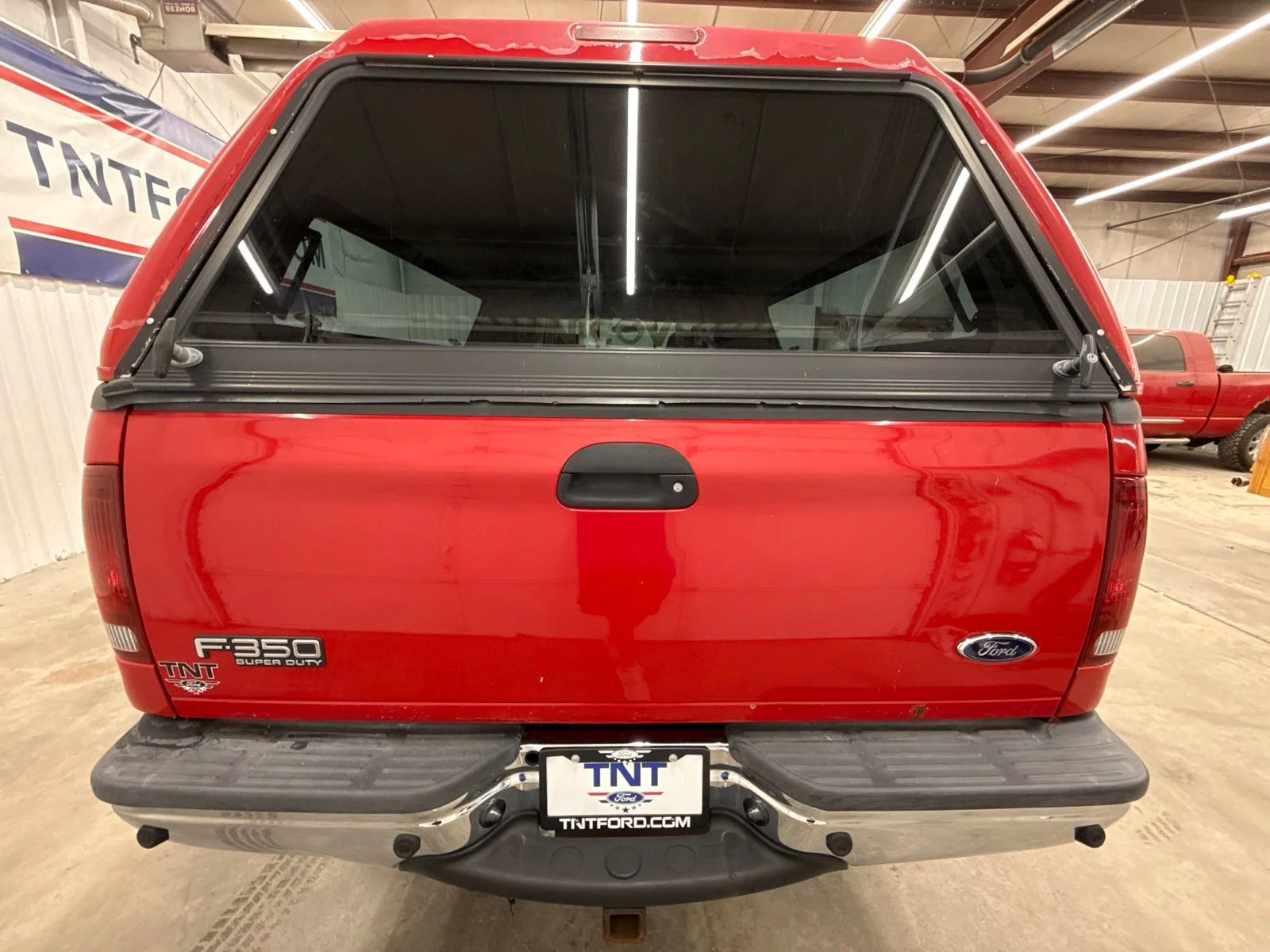 Used 2003 Red Ford XL image 7