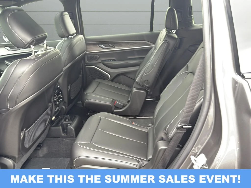 2025 Jeep Grand Cherokee L Limited - Photo 12