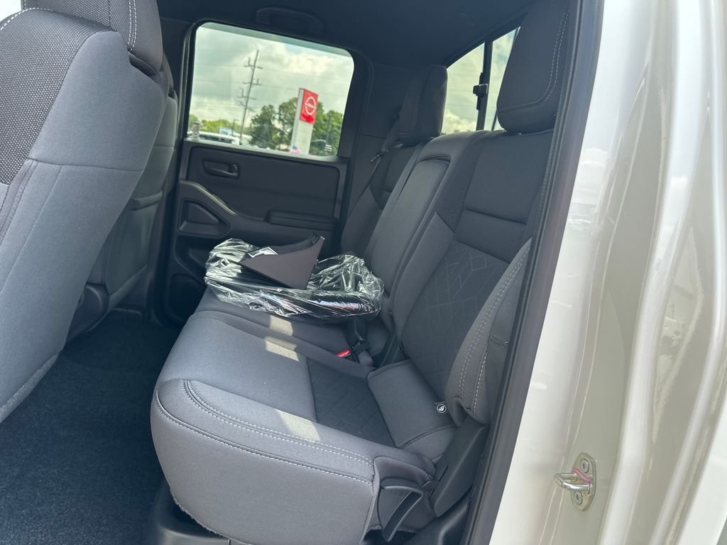 New 2026 Glacier White Nissan Crew Cab SV image 14