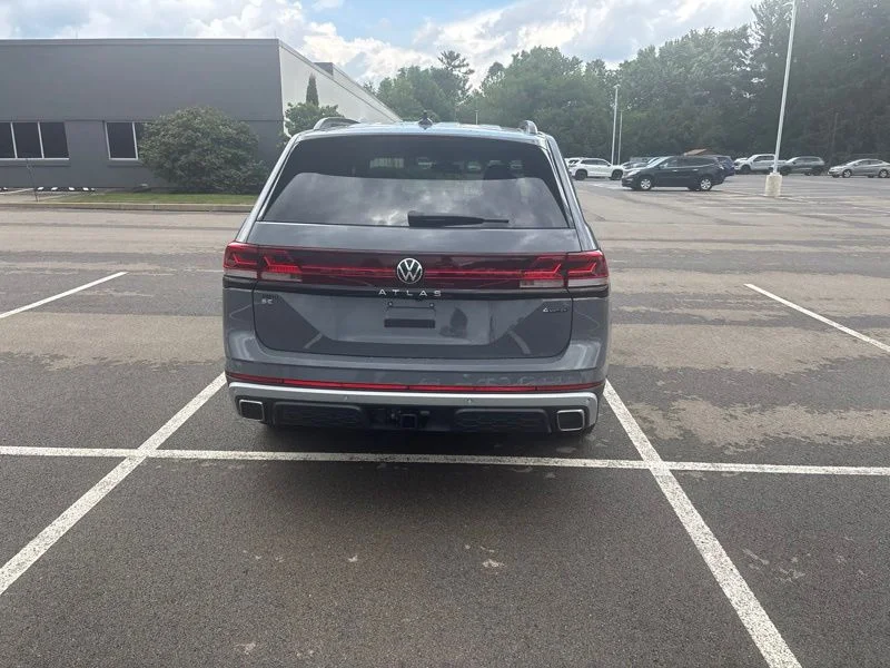 New 2026 Gray Volkswagen 2.0T Peak Edition image 4
