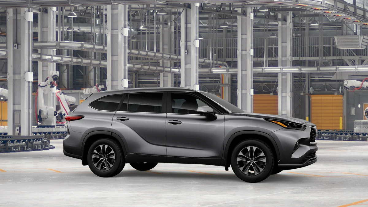 New 2026 Heavy Metal Toyota XLE image 13