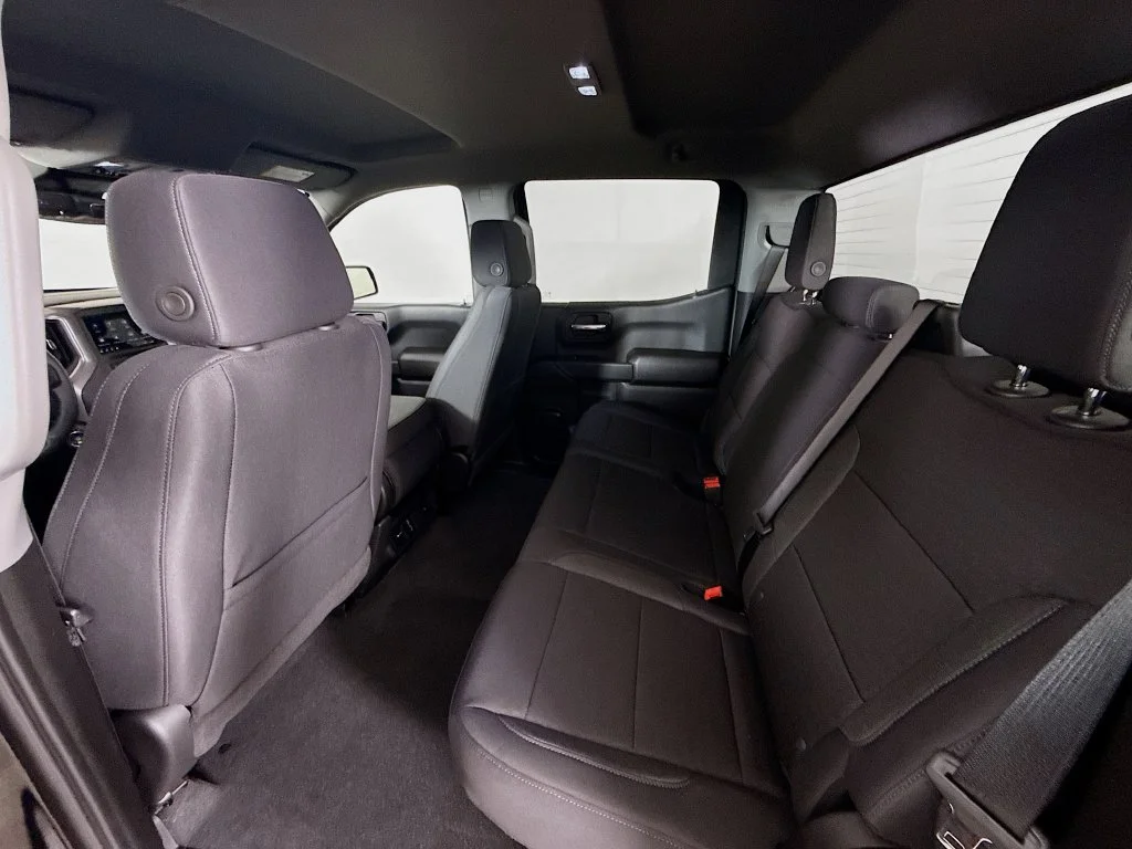 Used 2026 Black Chevrolet Custom image 22