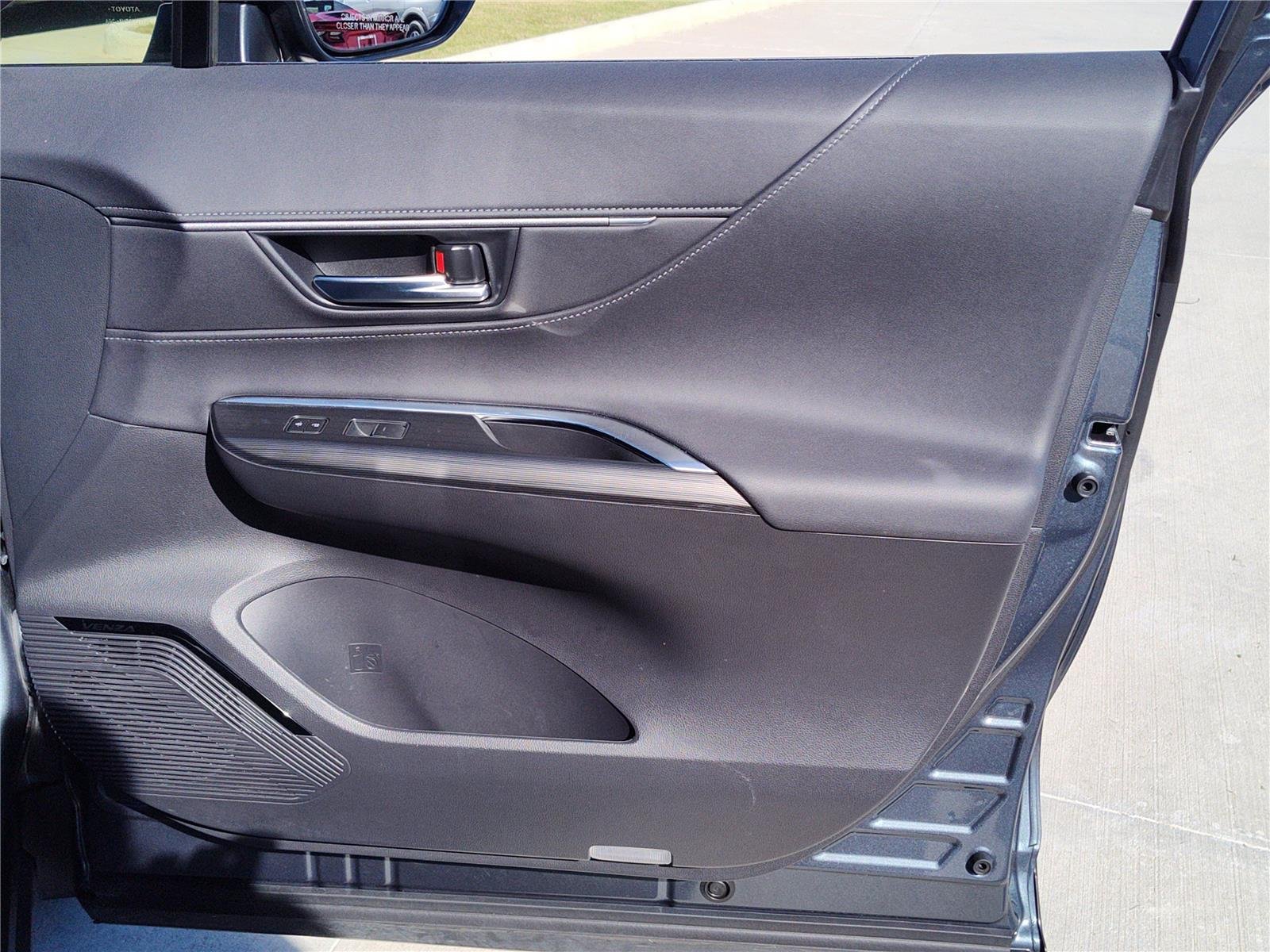 Used 2024 Coastal Gray Metallic Toyota XLE image 24
