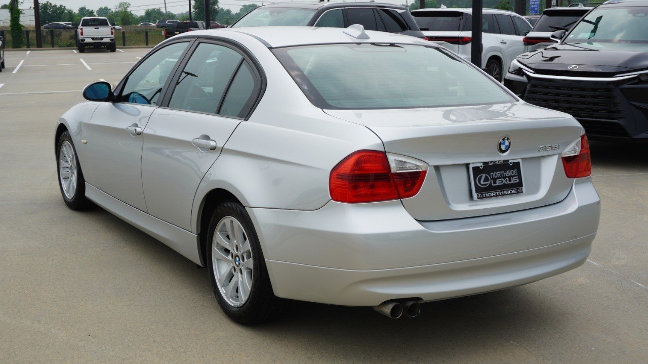 Used 2006 Silver BMW 325i image 8