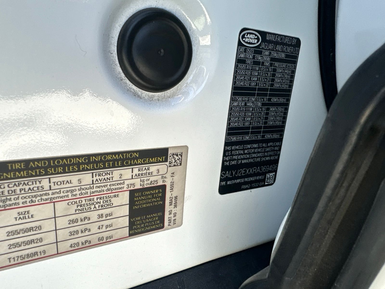 Certified Used 2024 Fuji White Land Rover S image 9