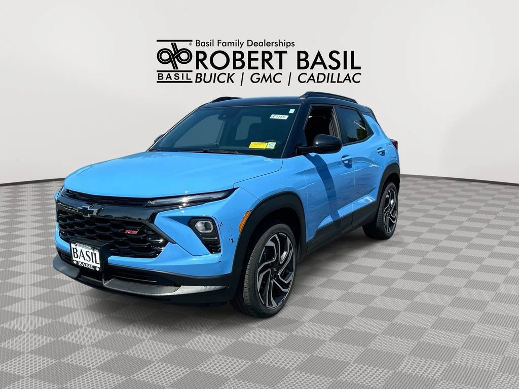 Used 2024 Fountain Blue Chevrolet RS image 4