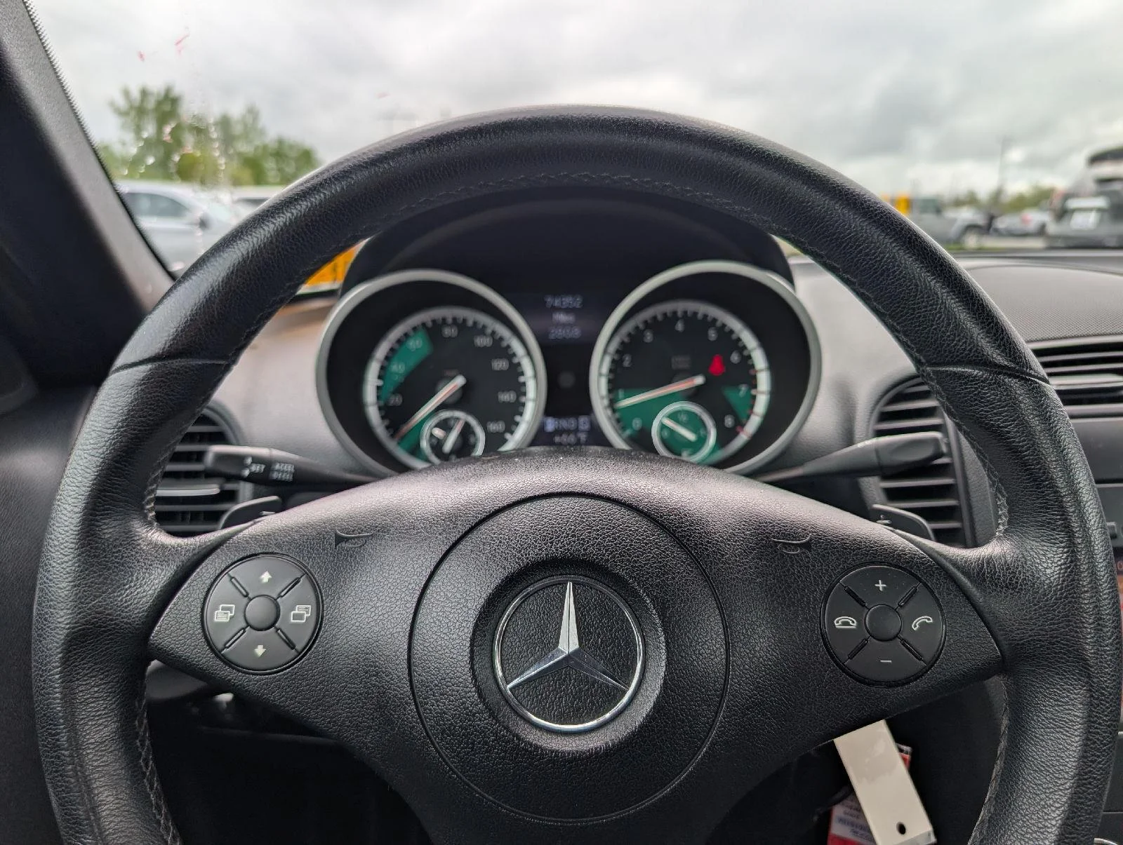 Used 2009 Mars Red Mercedes-Benz 3.0L image 11